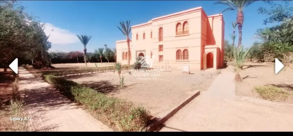 Villa à la Palmeraie à vendre