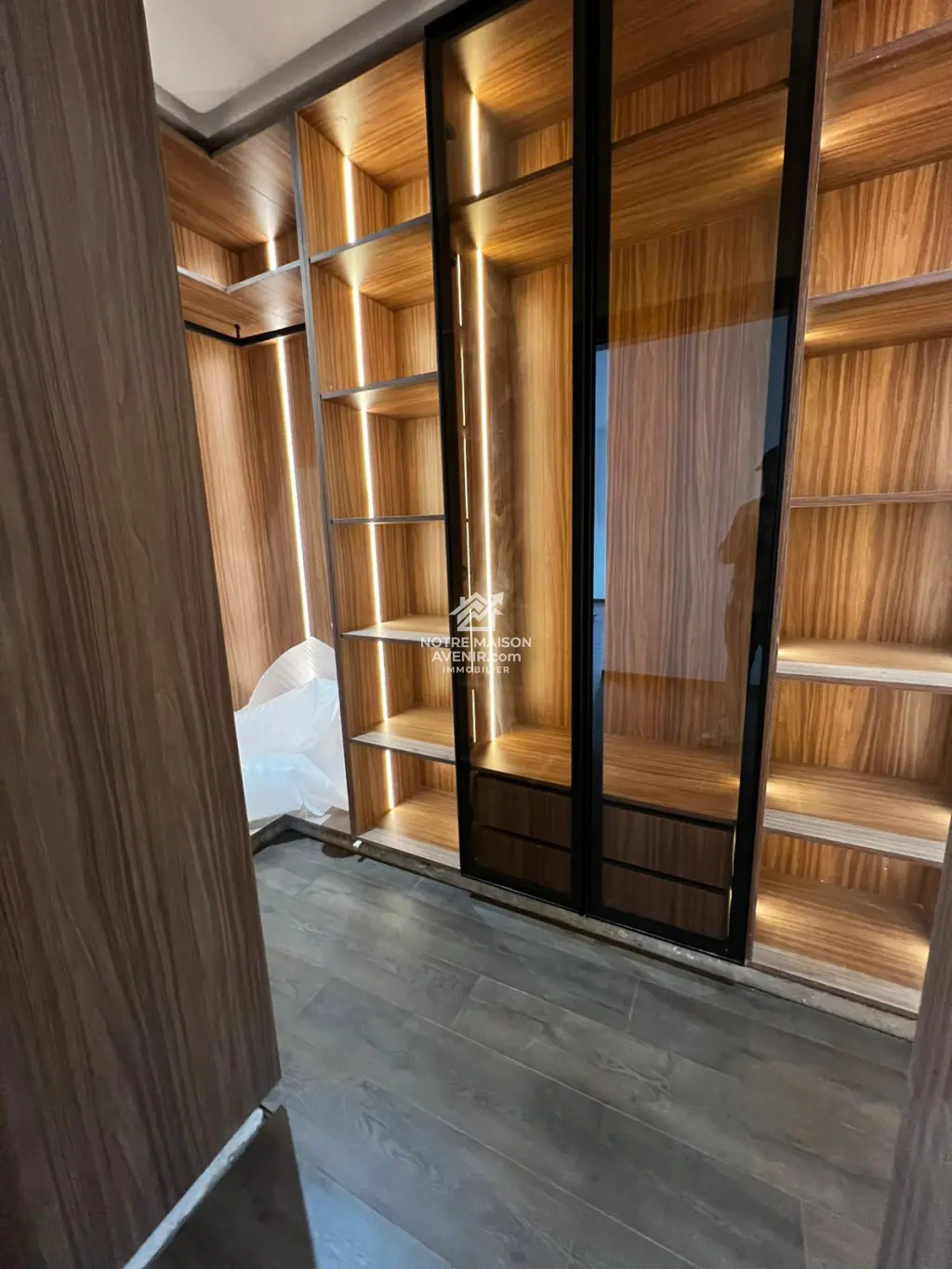 Villa moderne 560m2 avec piscine