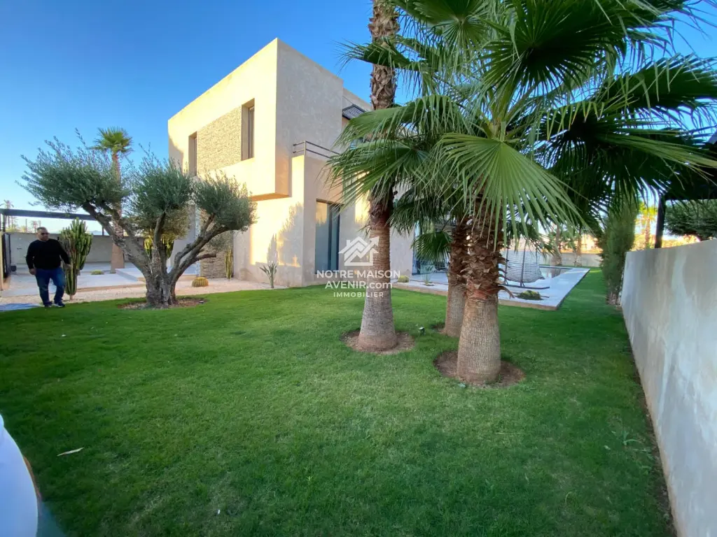 Une Villa moderne meublée sur Atlas Nakhil